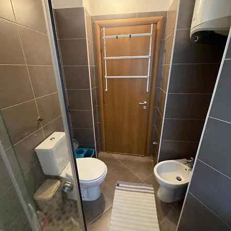 Azur Apartament *